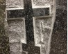 Вертикальный памятник из гранита габбро-диабаз с рельефным крестом